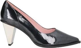 Ras Woman Pumps