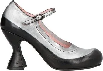 Ras Woman Pumps