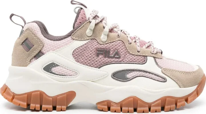 Ray Tracer mesh sneakers