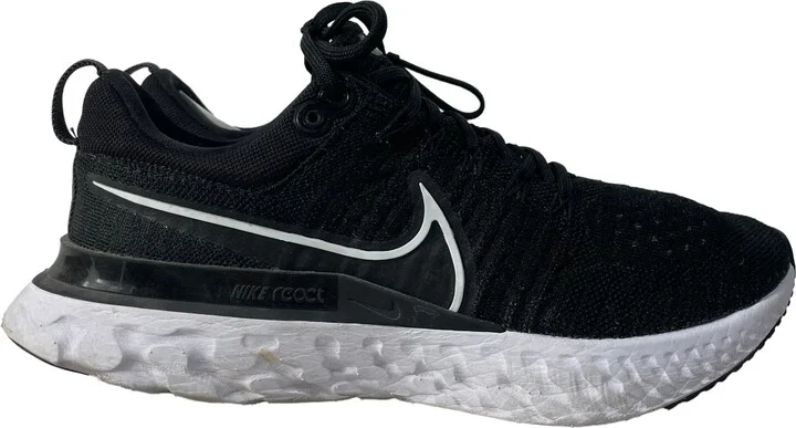 React Infinity Run Flyknit III Running Shoes in Black Synthetic