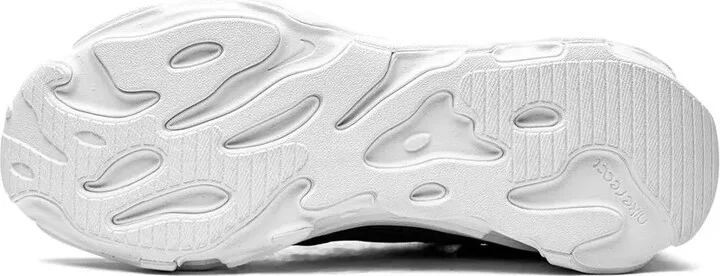 React Live "Black/Dark Smoke Grey/White" sneakers - Image 4