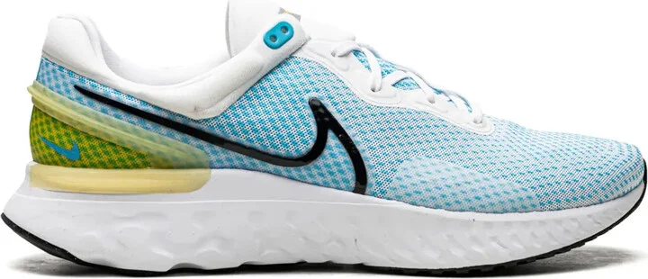 React Miler 3 low-top sneakers