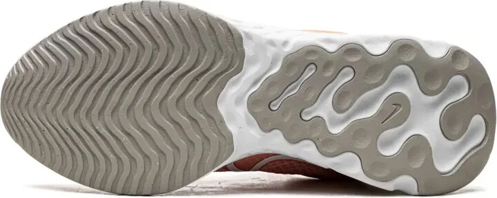 React Miler 3 sneakers - Image 4
