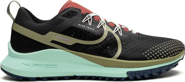 React Pegasus Trail 4 "Alligator" sneakers