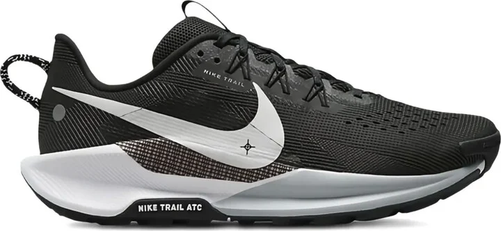 React Pegasus Trail sneakers