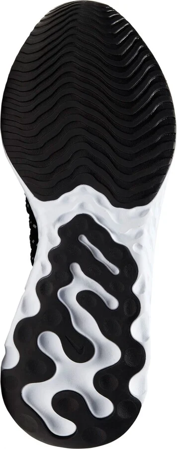 React Phantom Run Flyknit 2 Running Shoe - Image 4