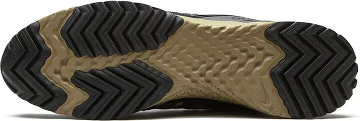 React Terra Gobe ACG sneakers - Image 4