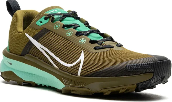 React Terra Kiger 9 sneakers - Image 2