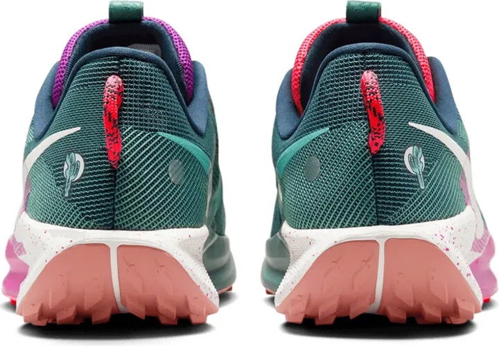 React X Pegasus trainers - Image 3