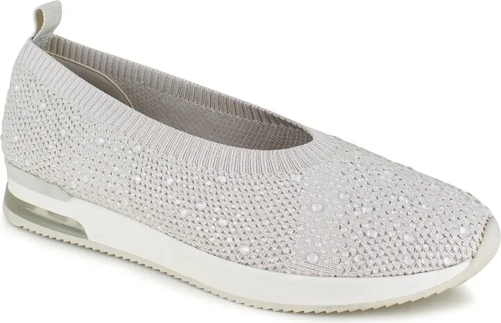 Reaction Kenneth Cole Evaline SlipOn