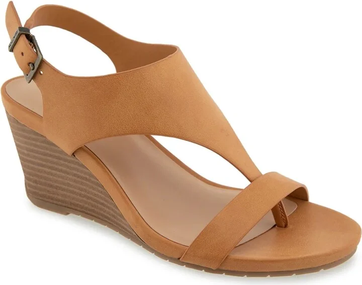 Camel Brown