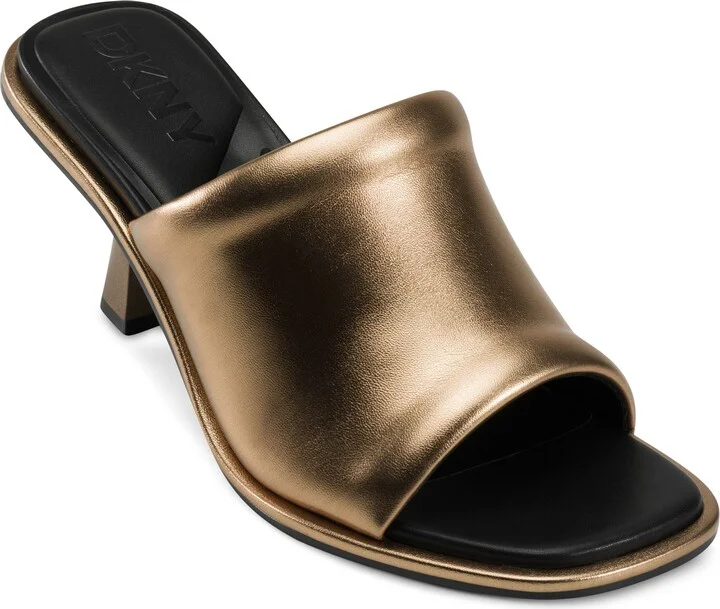 Reading Sandal