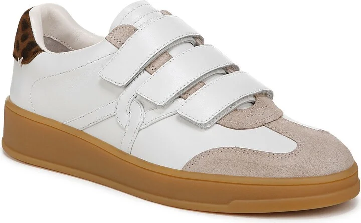 Reagan Sneaker