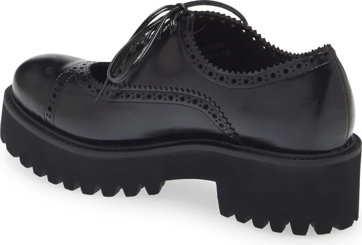 Realistic Cutout Platform Oxford - Image 2