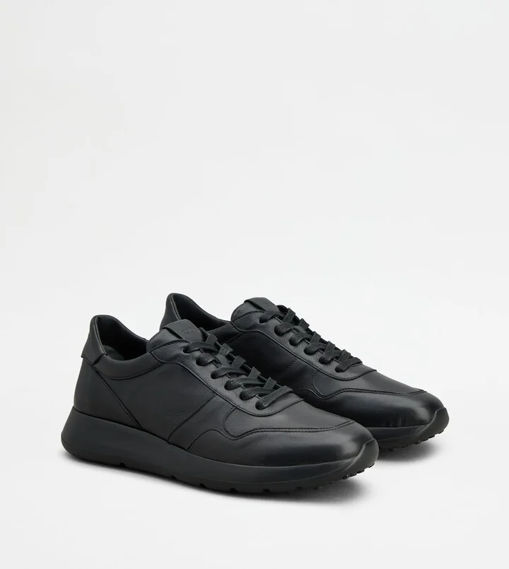 Red Dot Sneakers in Leather - Image 2