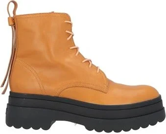 Red(v) Woman Ankle boots