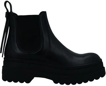 Red(v) Woman Ankle boots