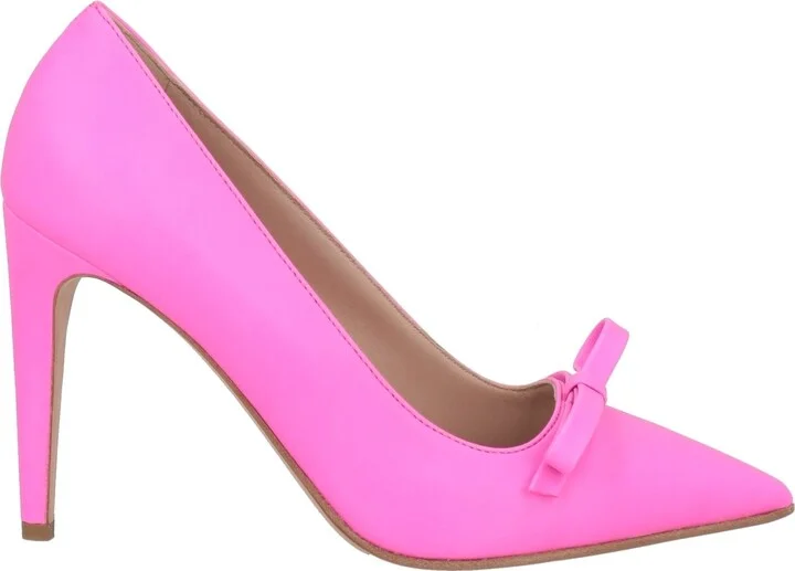 Red(v) Woman Pumps - Image 6
