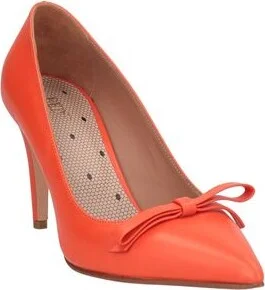 Red(v) Woman Pumps - Image 5