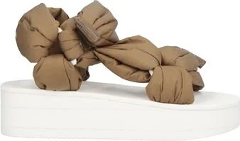 Red(v) Woman Sandals