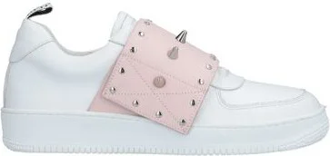 Red(v) Woman Sneakers