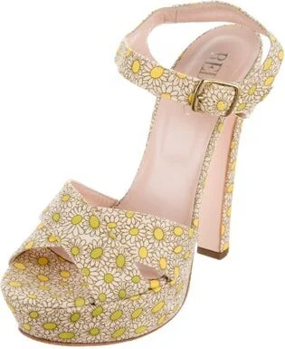 Red Valentino - Image 2