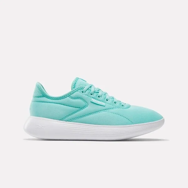 ai aqua / ftwr white