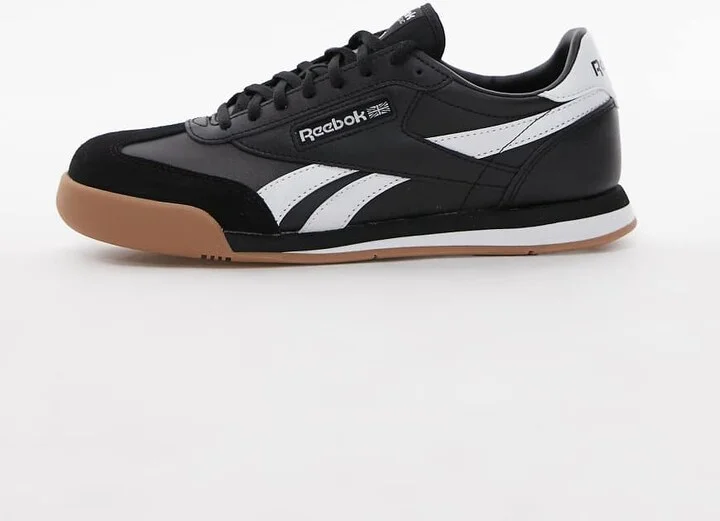 Reebok Campio XT sneakers in black and white with rubber sole - Image 4