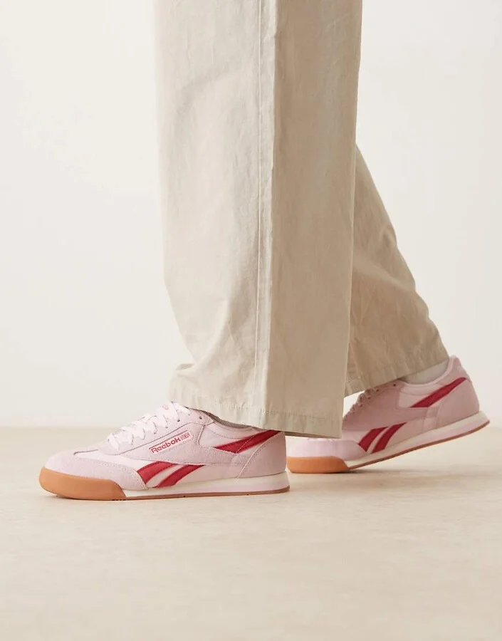 Reebok Campio XT sneakers in pink with gumsoles