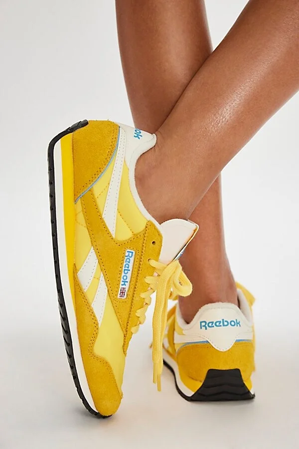 Reebok Classic AZ Sneakers - Image 3