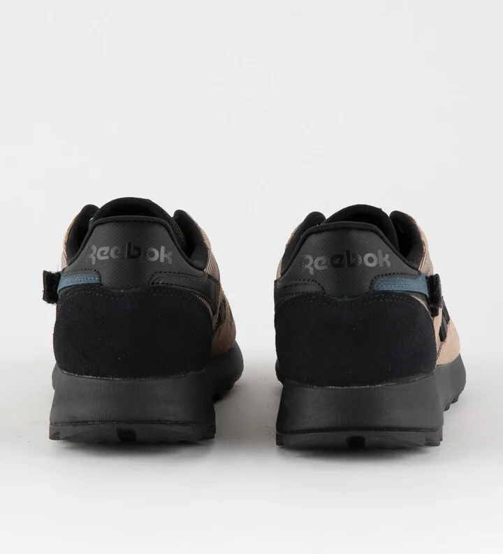 REEBOK Classic Leather Mens Shoes - Image 4