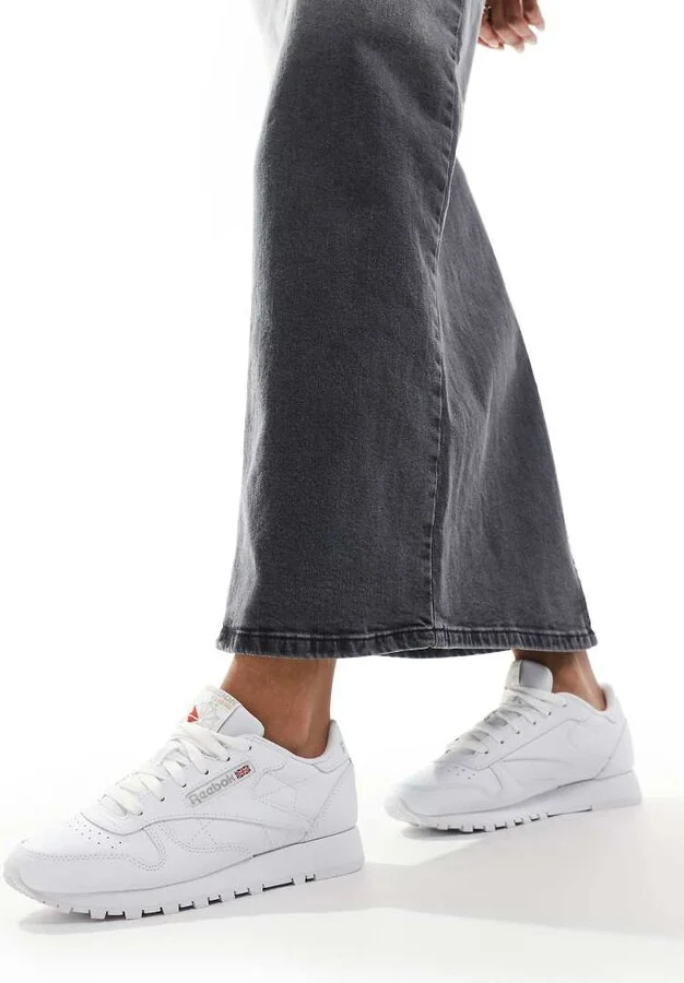 Reebok Classic Leather sneakers in white