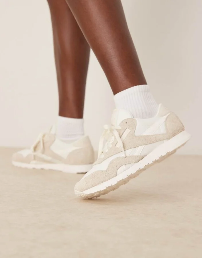 Reebok Classic Nylon sneakers in off white - Image 4