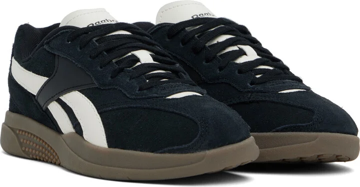 Reebok Classics Black & White Hammer Street Sneakers - Image 4