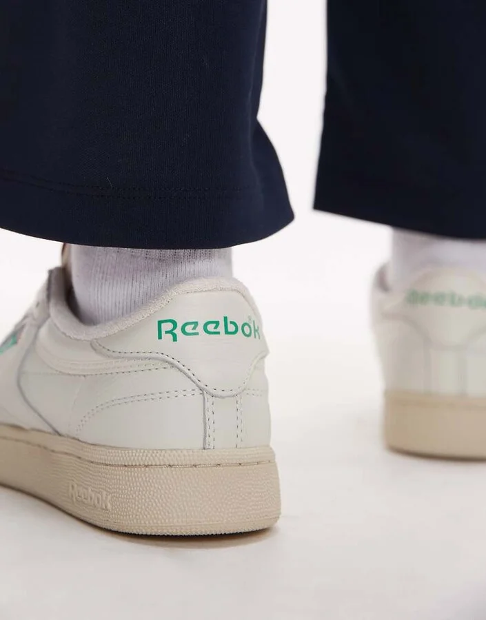 Reebok Club C 85 sneakers in off white - Image 3