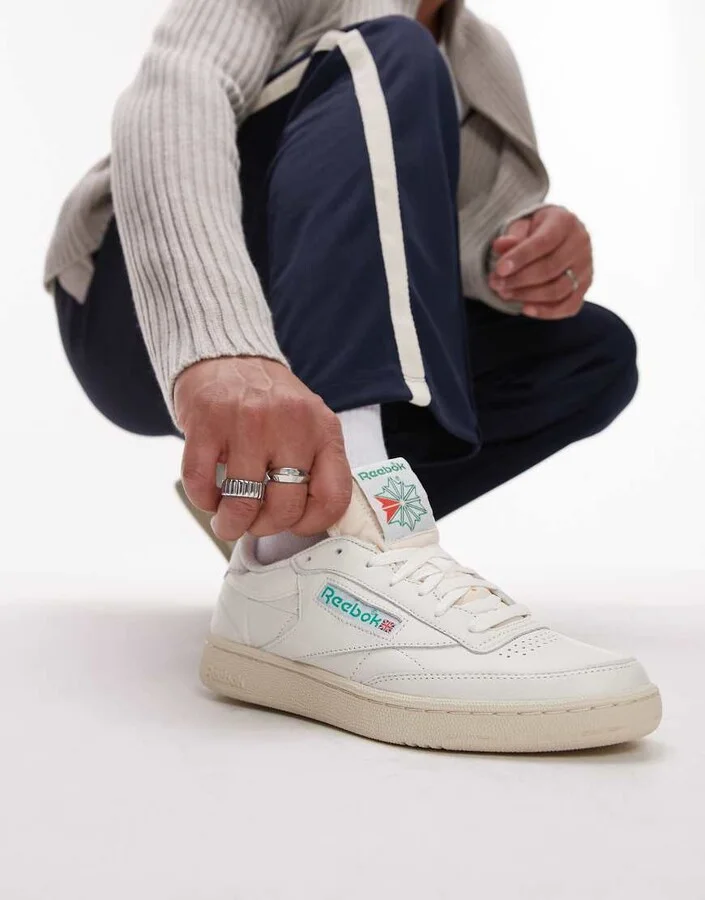 Reebok Club C 85 sneakers in off white - Image 4