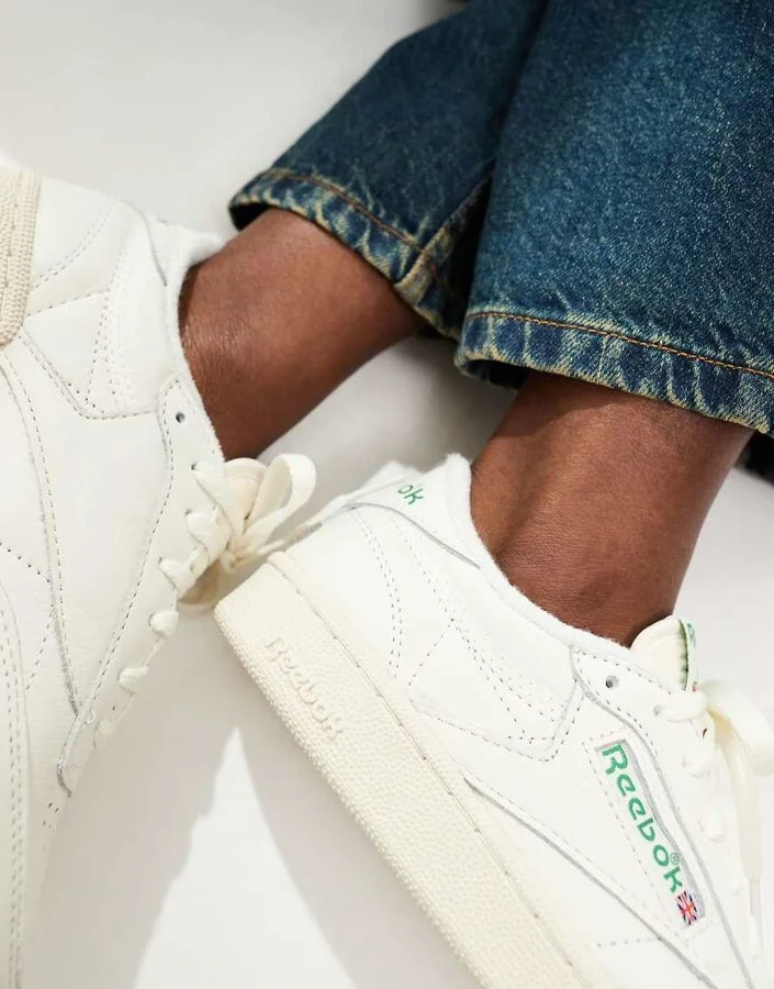 Reebok club c 85 vintage trainers in off white - Image 4