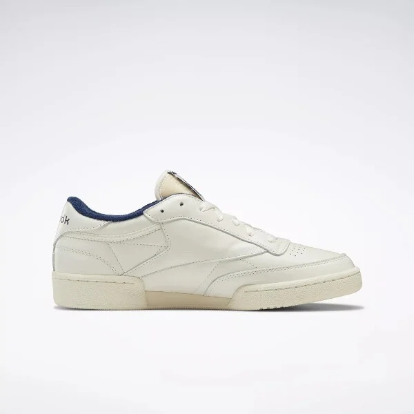 Reebok Club C 85 Vintage Unisex Shoes - Image 2