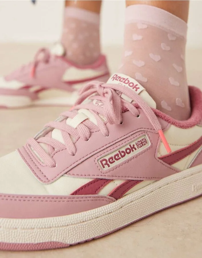 Reebok Club C Revenge II sneakers in white and pink - Image 3