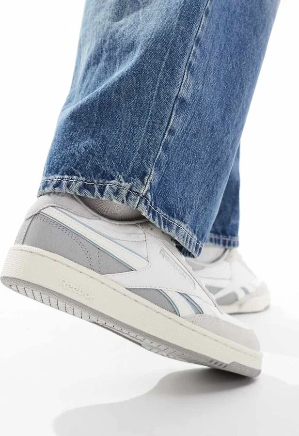 Reebok Club C Revenge sneakers in white - Image 3