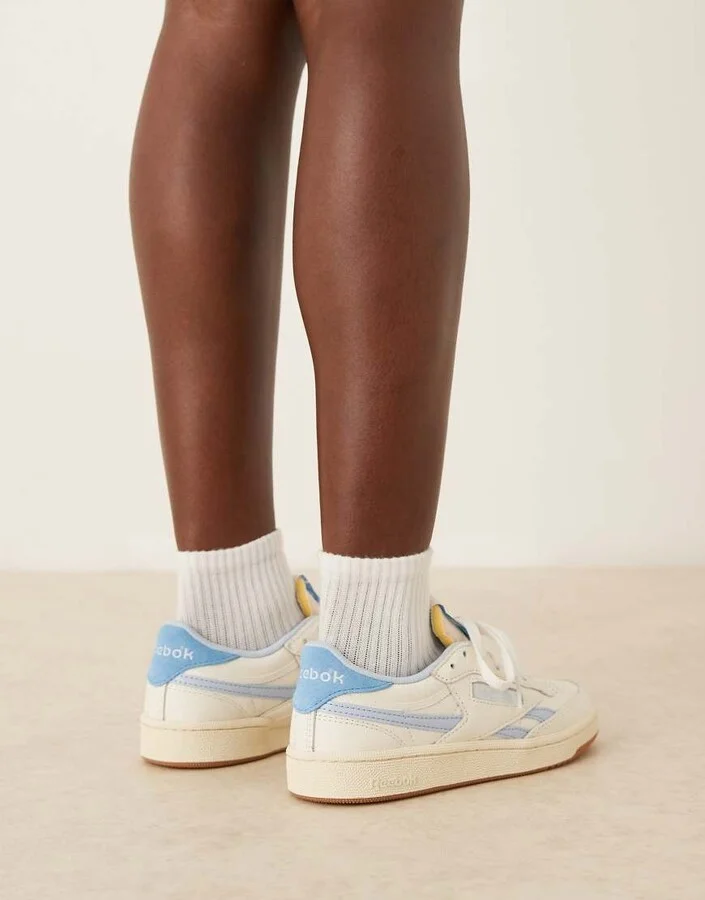 Reebok Club C Revenge Vintage sneakers in white and blue detail - Image 4