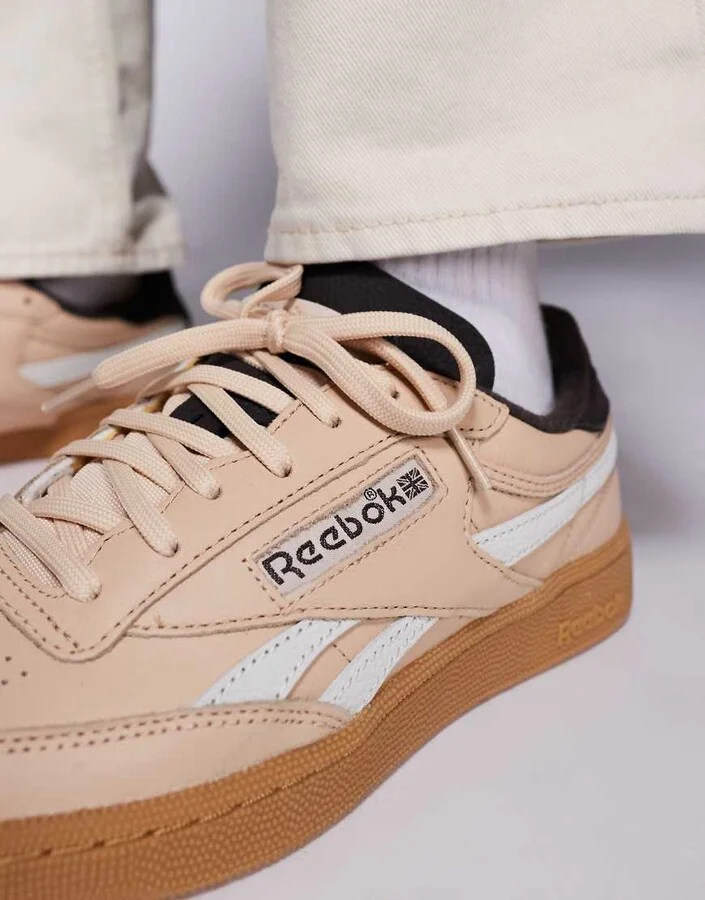 Reebok Club C Vintage Revenge sneakers in beige - Image 2