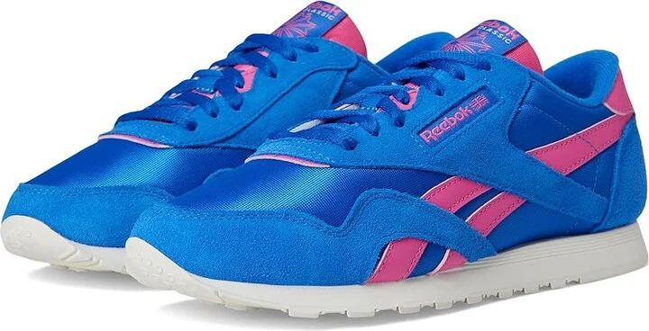 Optimum Blue,true Pink,chalk