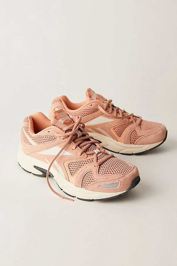 Reebok Premier Road Plus VI Sneakers - Image 2