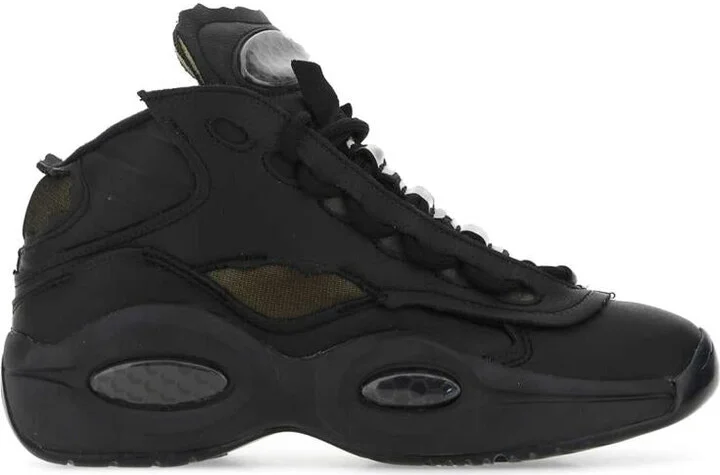 Reebok Sneakers
