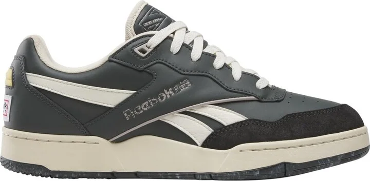 Reebok Unisex BB4000 II Sneaker