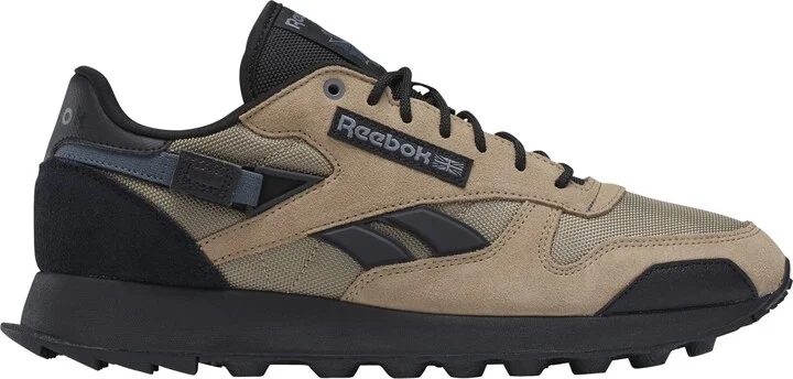 Reebok Unisex Classic Leather Sneaker