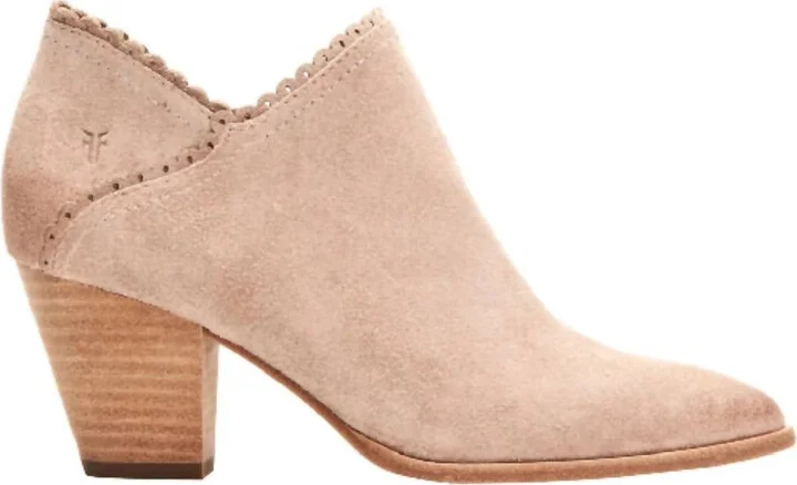 Reed Scallop Shootie Ankle Boot In Pale Blush