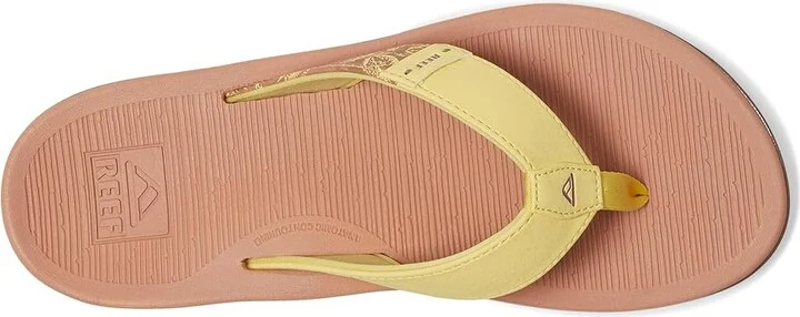 Reef Santa Ana Women's Shoes Pale Banana : 5 B - Medium, Synthetic - Image 2