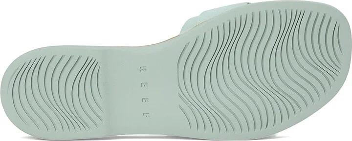 Reef Sunny Emma Women's Sandals Frosty : 8 B - Medium, Rubber - Image 3